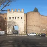 Il Regno Dei Colori Apartment